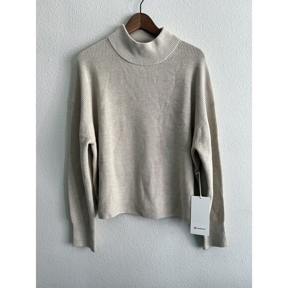 NWT Lululemon Merino Wool Blend Ribbed turtleneck sweater size 14 White Opal - Picture 1 of 5